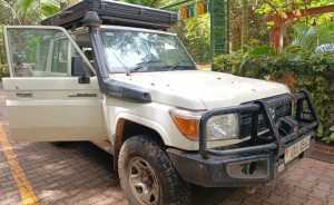 Land cruiser 4 seater 80 series